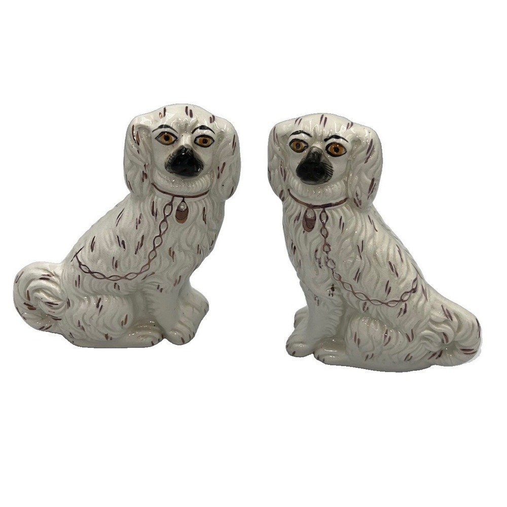 Pair Of 19C White English Staffordshire Spaniel Mantel Dogs 7"(8-b0)